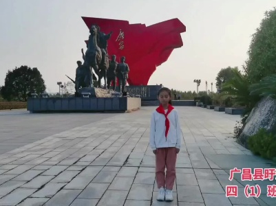 《亲切教导情留红土地》李伊一