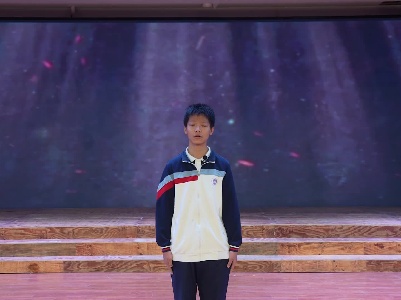 《半截皮带》谢子仁