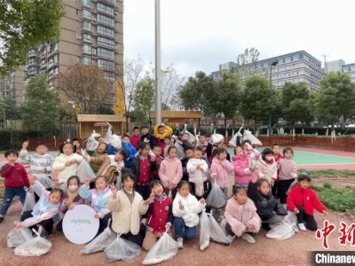 为鼓励光盘行为 杭州学校发3000多条活鱼奖励学生 