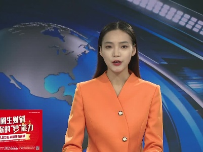 全县县处级领导干部学习贯彻习近平新时代中国特色社会主义思想主题教育专题读书班开班
县委书记肖梓才作专题党课辅导报告