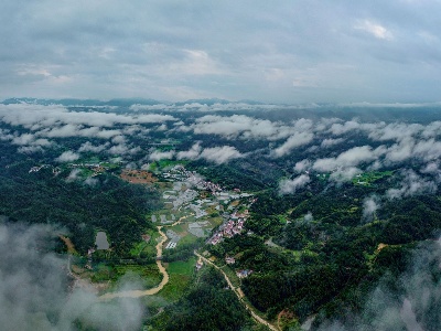 每日一景｜江西武宁：修河两岸雨后仙境