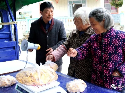 【脱贫攻坚】陈英建：小小豆腐块成就致富梦