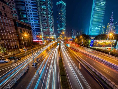 国有六大行2018年新投放的贷款当中，为什么会有一半是房贷？