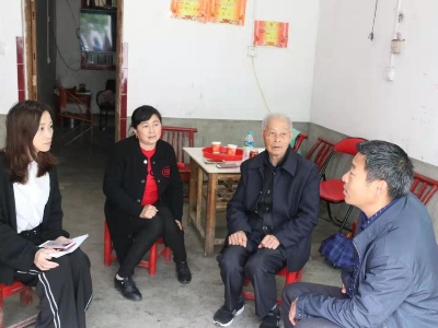 【新时代幕阜先锋】余塅乡87岁的老党员吴柳桃：乐为乡邻多奉献