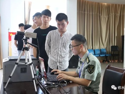 我县771名适龄应征青年参加征兵体检