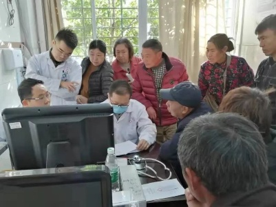 【不忘初心 牢记使命】省人民医院专家来我院义诊讲学!