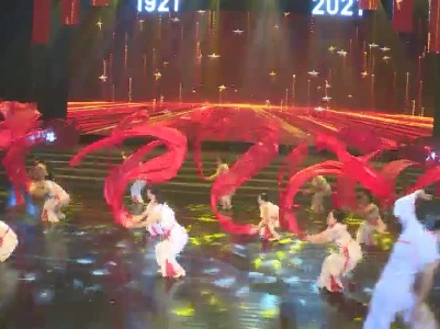 舞蹈《那一片红》