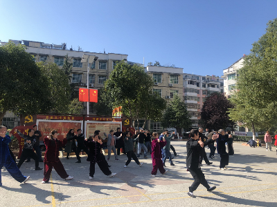 【我为群众办实事】义宁镇承风社区太极拳公益课开讲