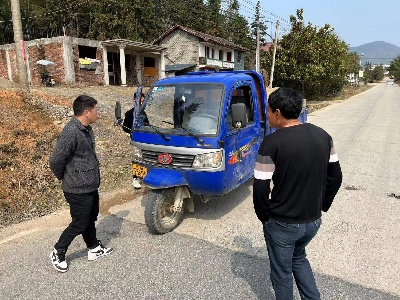 山口镇查处一起非法采砂事件