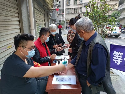 修水潤泉公司圓滿完成修水縣第二輪居民核酸檢測緊急任務