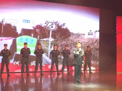 演唱曲目：《少年壮志不言愁》