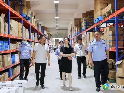 徐爱林调研食品企业