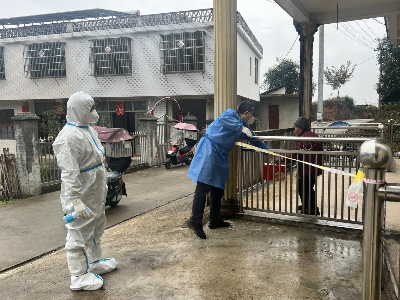 九江市行政审批局驻全丰镇乡村振兴工作队：坚守“疫”线勇担当  帮扶身影暖人心