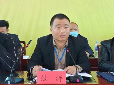 黄龙乡第十七届人民代表大会第三次会议胜利召开