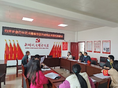 柔肩担重任  疫线绽风采