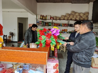东港乡开展文明祭祀专项整治 让“塑料花”无处绽放