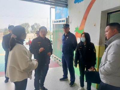 黄龙乡开展安全生产大检查    