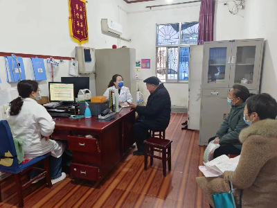 四都镇中心卫生院开展平安医院建设暨学雷锋义诊活动