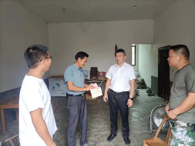 【“三联三共” 党建赋能】余塅乡:组织开展庆祝“八一”建军节系列活动