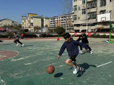 太阳升中小举办“阳光体育促‘双减’  放飞梦想燃未来”冬季运动会