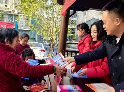 修水县：多措并举  助力“宪”在进行时