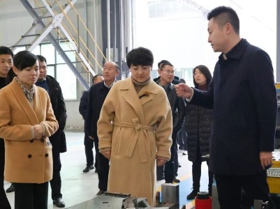 湖口县考察团到我县参观考察