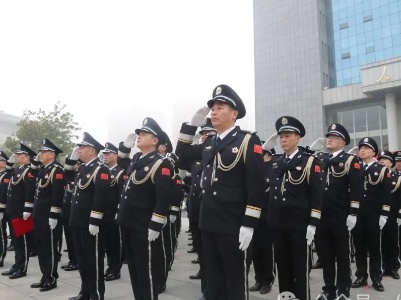 我县举行中国人民警察节庆祝活动
