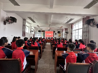 漫江乡中小学启动“温馨小屋”计划