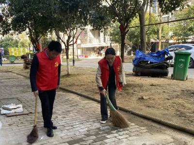 我县开展爱国卫生清洁日活动