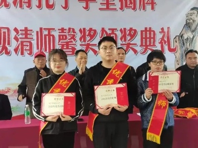 【外地人在修水】立足教育 帮助学生成长——记石坳乡徐塅村小学校长胡安邦