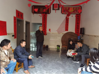 漫江乡开展“归雁暖巢”走访慰问流动党员活动