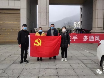 【万众一心 防控疫情】宁州镇东村社区党员在“疫”线