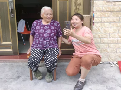 “亲情连线” —让相隔千里的亲人“云上团圆”