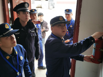 【乡镇动态】樟木乡开展消防安全专项检查活动