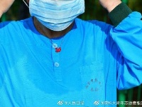 感谢他们在烈日下守护居民健康，也请一定要保护好他们！