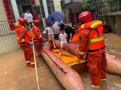 九江市柴桑区突降暴雨，多地发生洪涝！消防紧急营救