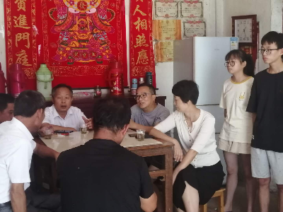 徐埠镇：爱心企业家捐助困难学子 传递社会正能量