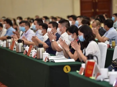 省文联第九次代表大会开幕，刘奇书记对文艺工作提了这些要求