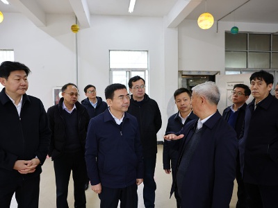 市委副书记蒋文定来我县调研指导太阳村儿童救助工作