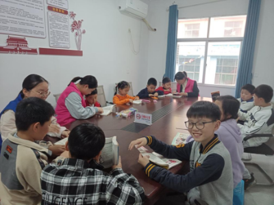 都昌镇城郊社区：开展“乐享阅读，书香为伴”活动