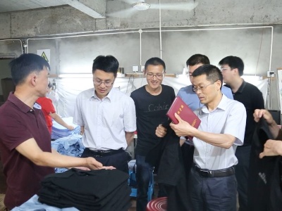 卢剑旺一行调研浔阳区就业创业工作