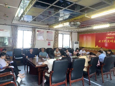 县民政局学习传达县委十六届六次全体扩大会议精神