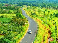 四好农村路 助力乡村振兴