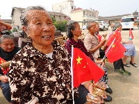 沿溪镇：欢欢喜喜度重阳