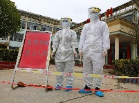泰和：第三批医疗队全副武装上“战场”