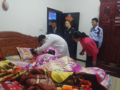 女子借酒消愁，差点干出傻事