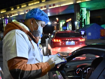 一封志愿者招募令引来500多逆行青年： 在战“疫”中感觉长大了