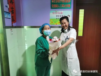 最美的花儿献给您：护士节泰和妇幼院领导慰问向奋战在一线的护理人员