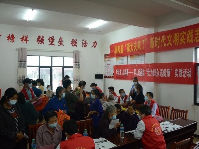 县人民医院“我为群众送健康”实践活动走进禾市镇丰垅村