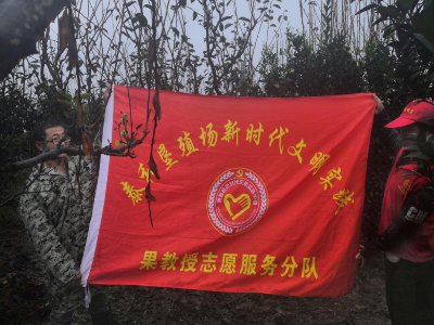 泰和垦殖场深入田间地头开展守住“粮”心及农业农村政策教育宣讲文明实践活动